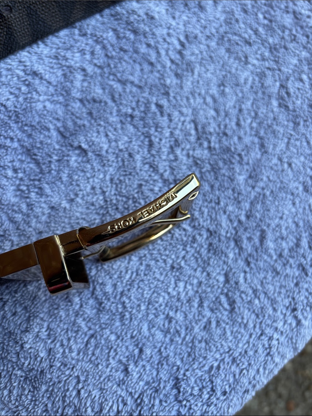 Michael Kors Black Brown Leather Belt with Golden Buckle. 45 Inch - Picture 3 of 12